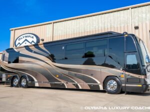 2007 Prevost H3-45 Millennium Coach