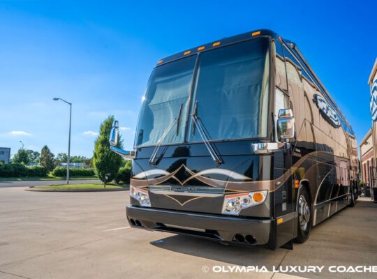 2007 Prevost H3-45 Millennium Coach