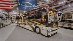 2007 Prevost XLII